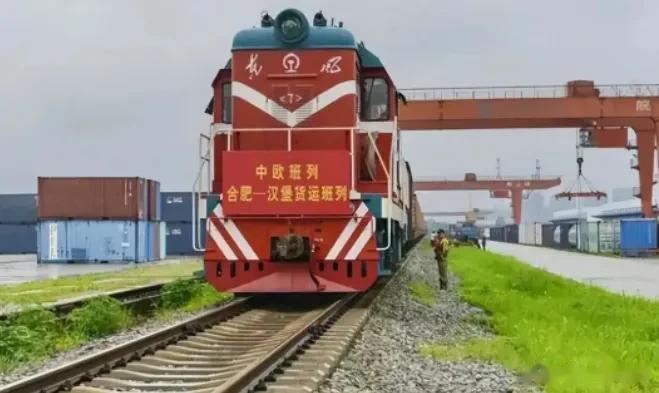 被踢出中欧班列，200条铁轨也将全面拆除，外媒：中方太狠了

中国现在是全球第二