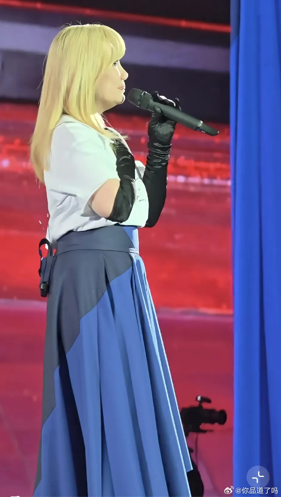 张惠妹、孙燕姿、梁静茹三位天后近期均被曝身材发福，引发网友热议。3月28日，梁静