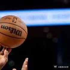 3月14日随着霍华德宣布退役，2000年至2010年间诞生的11位状元秀，目前仅