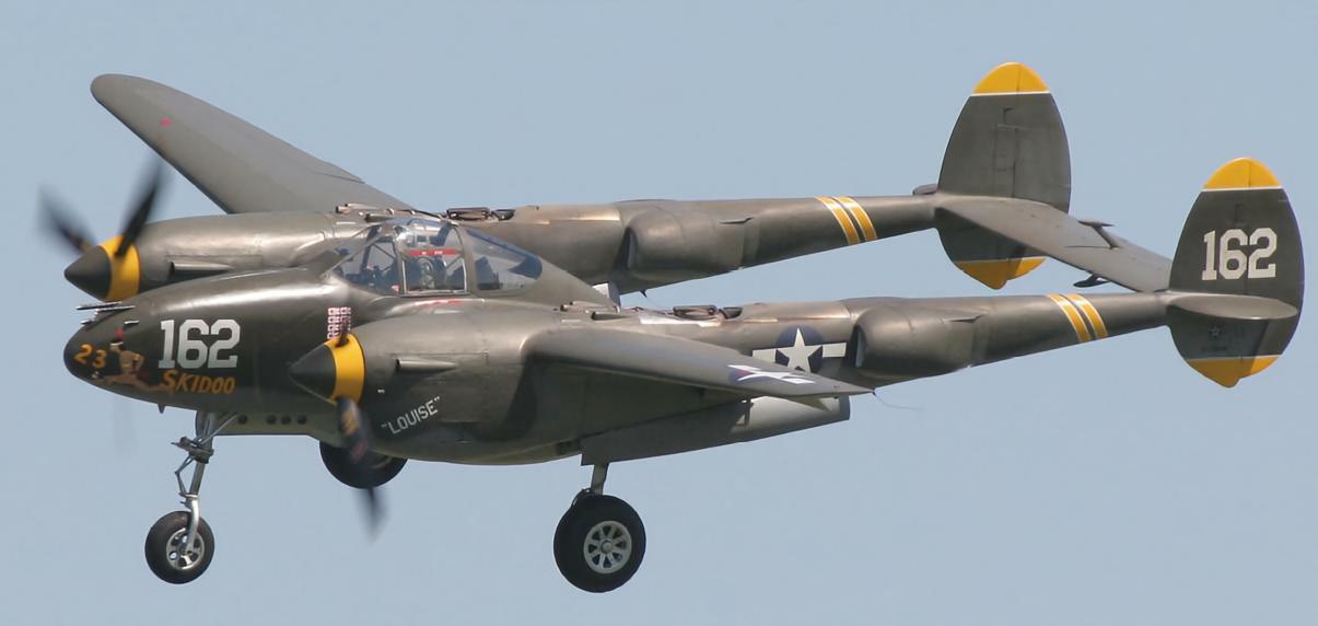 美国P-38“闪电”战斗机P-38“闪电”（Lightning）战斗机是美国洛克