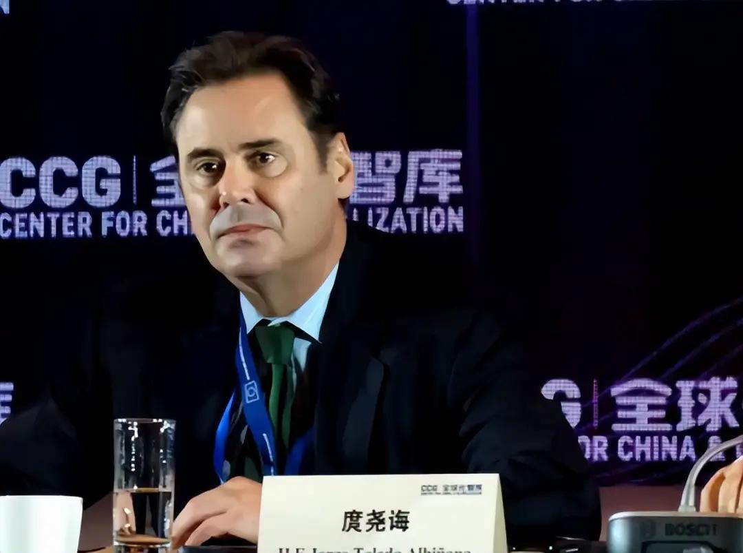 荷兰政府口头暂停行政令，答应归还安世半导体荷兰总部，法院却继续限制中企控制权，被