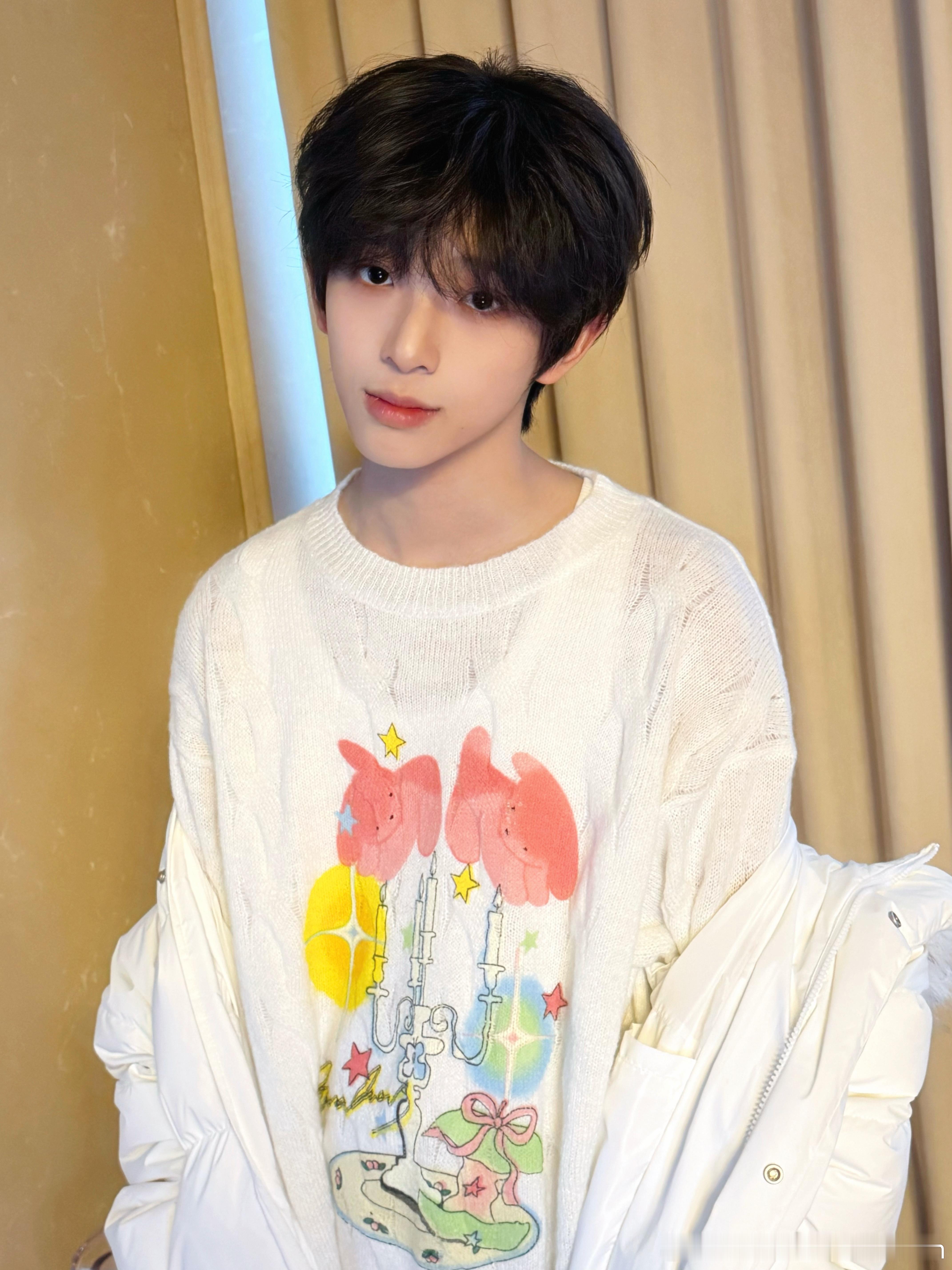 我欧巴有股阴湿男鬼味 