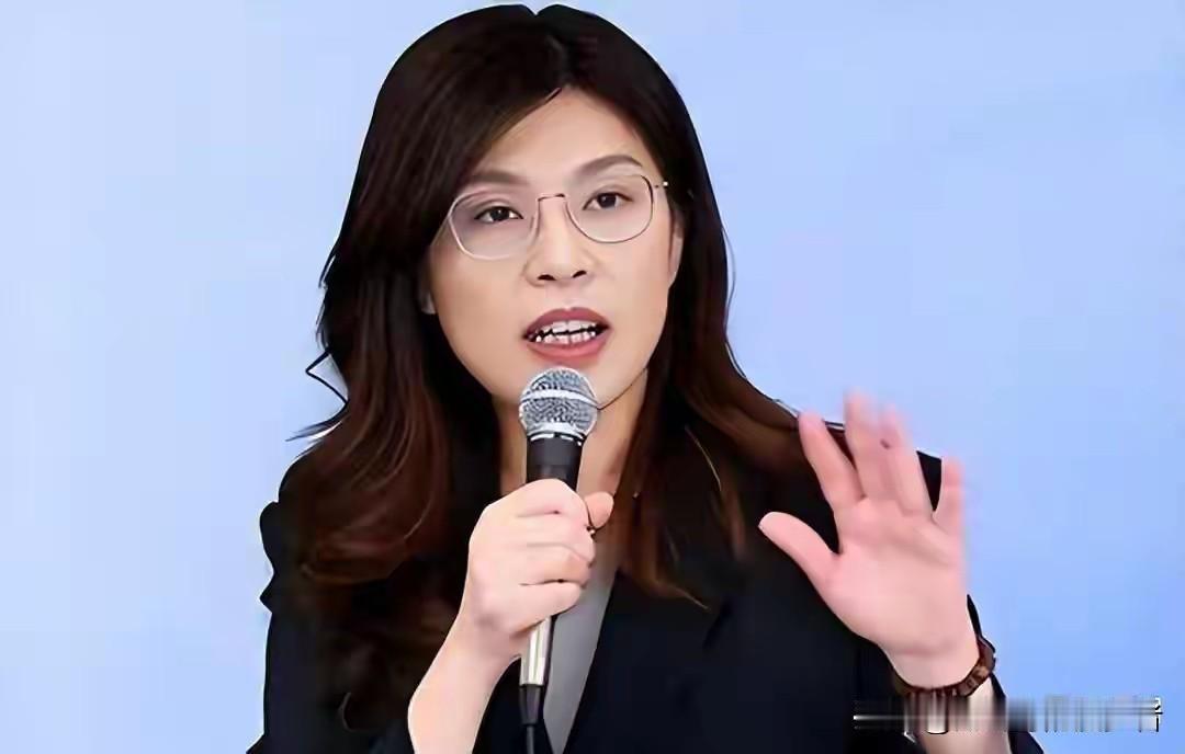 国民党主席郑丽文今日上午接受专访时，被主持人问及台中市长卢秀燕是否为该党2028