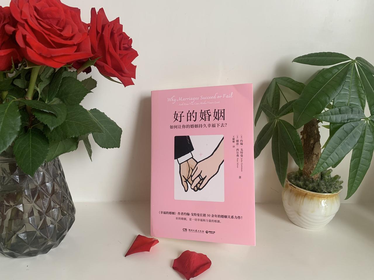当辛柏青发文说朱媛媛离世的消息时，很多人惊掉了下巴：前几天还在片场拍戏，怎么就阴