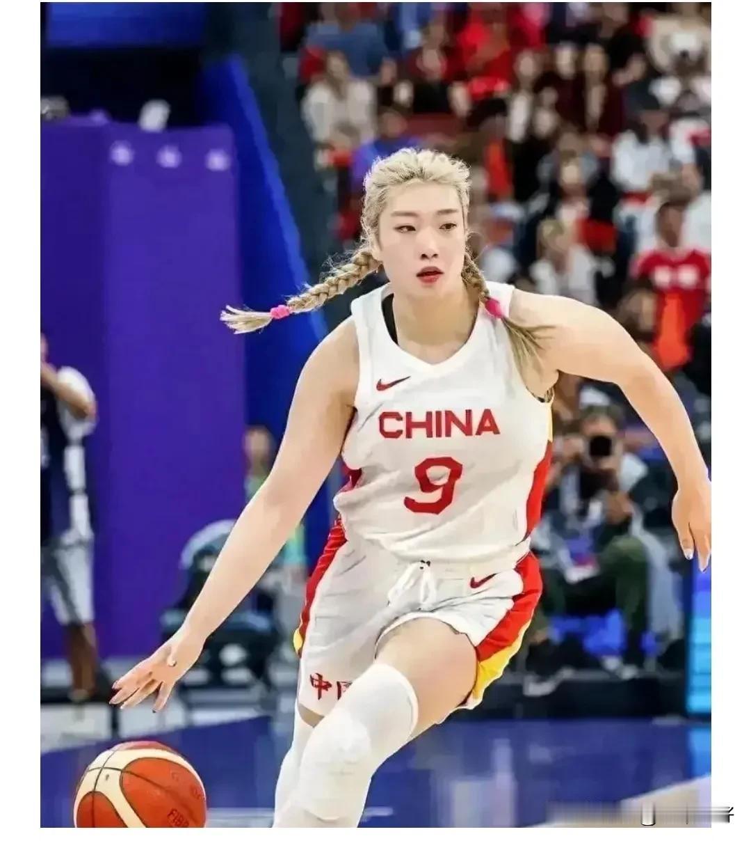 别了，李梦!
再见了，亚洲杯!
女篮大比分双杀波黑，尽显强队的风采!
新进国家队