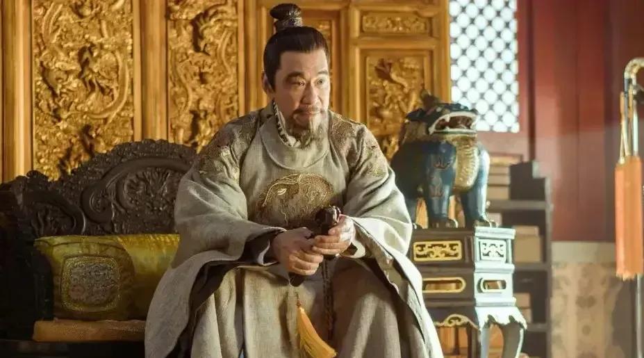 1402年，朱棣攻下南京，打算处死旧臣夏原吉。

夏原吉说：“我自知必死，但能否