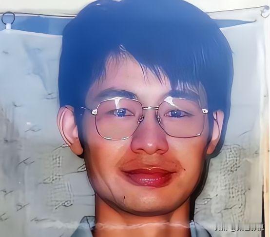 114次庭审，一个清华半导体博士，被关了1277天。把他送进去的，不是别人，是他