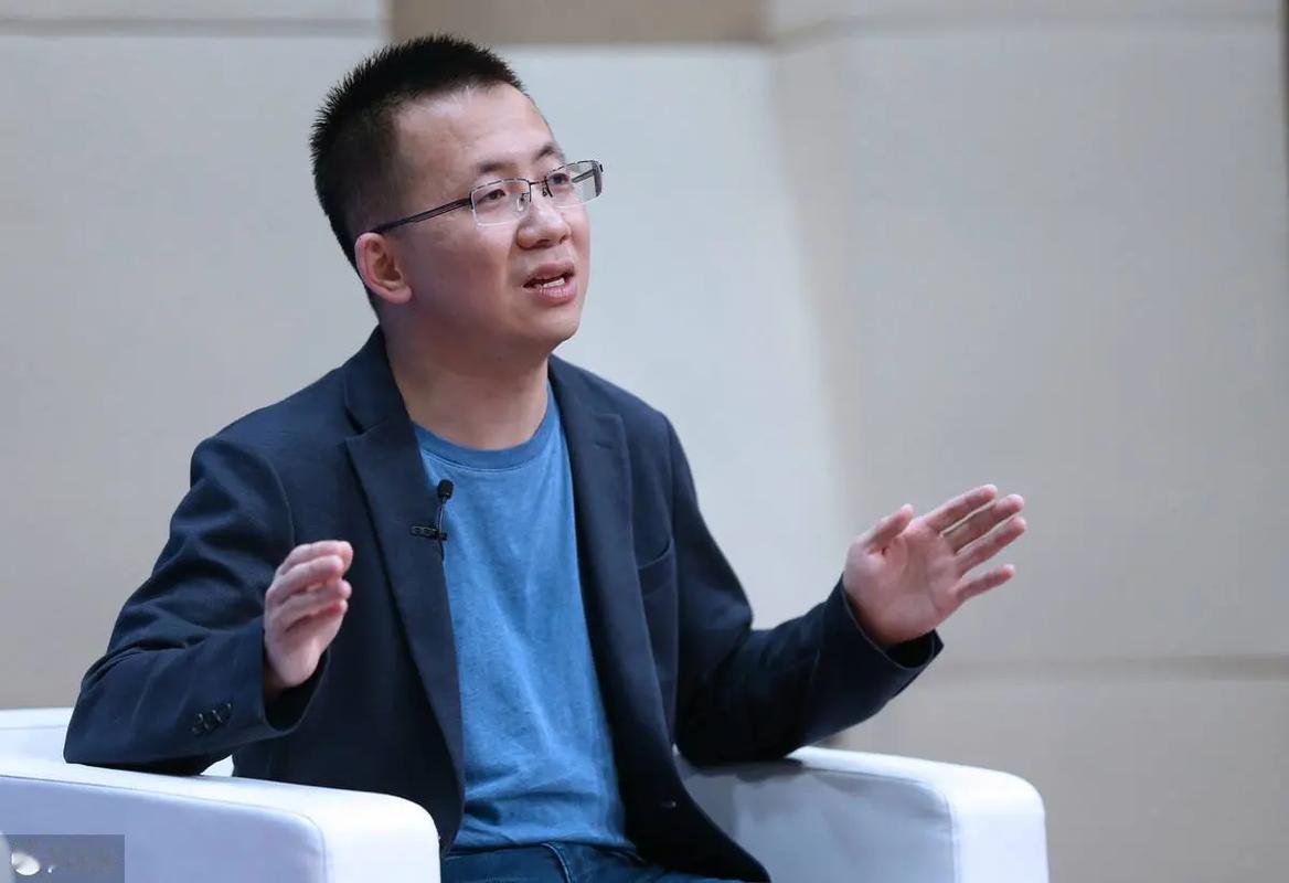 美国强制字节跳动公司出售抖音，张一鸣将如何应对？ 

分析人士认为，张一鸣无法对