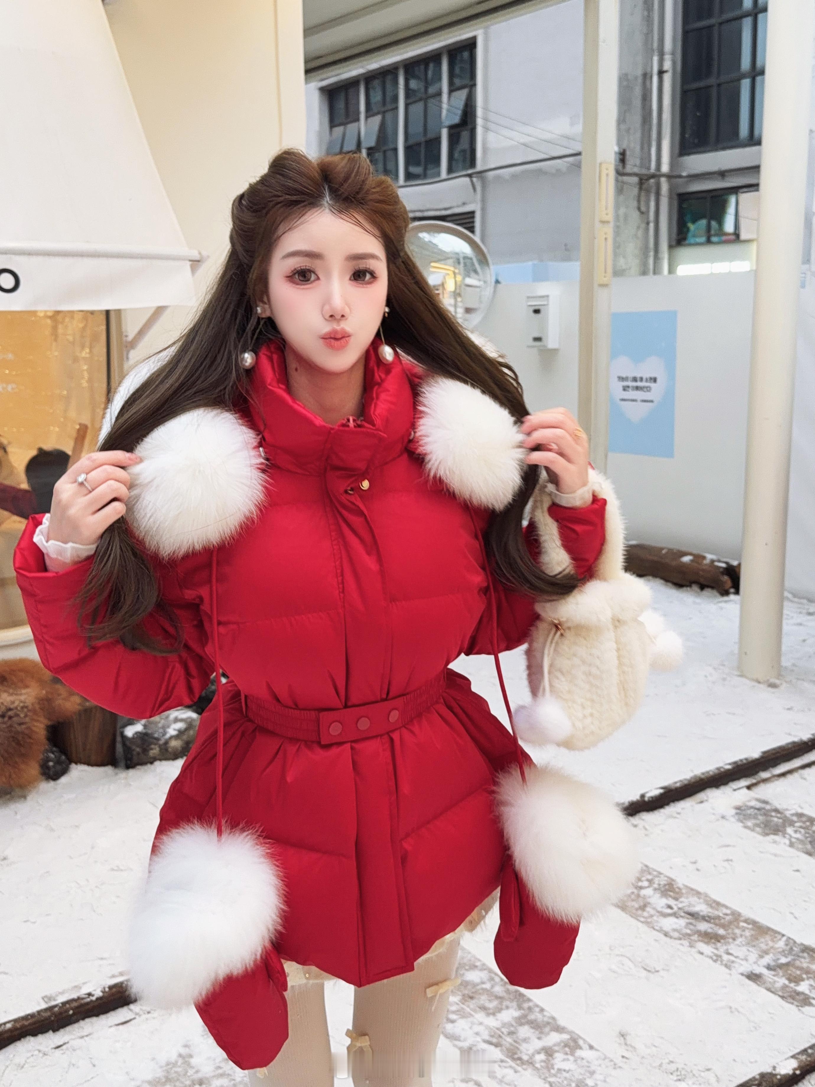 今日已开款√奶皮子糖葫芦羽绒服~超级适合这个节日氛围满满的冬季，热热闹闹