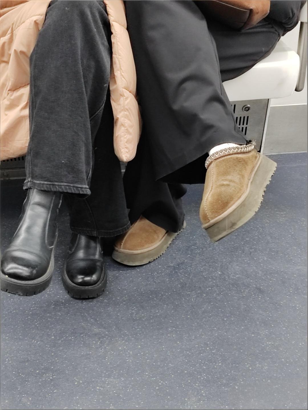 会不会冻脚后跟