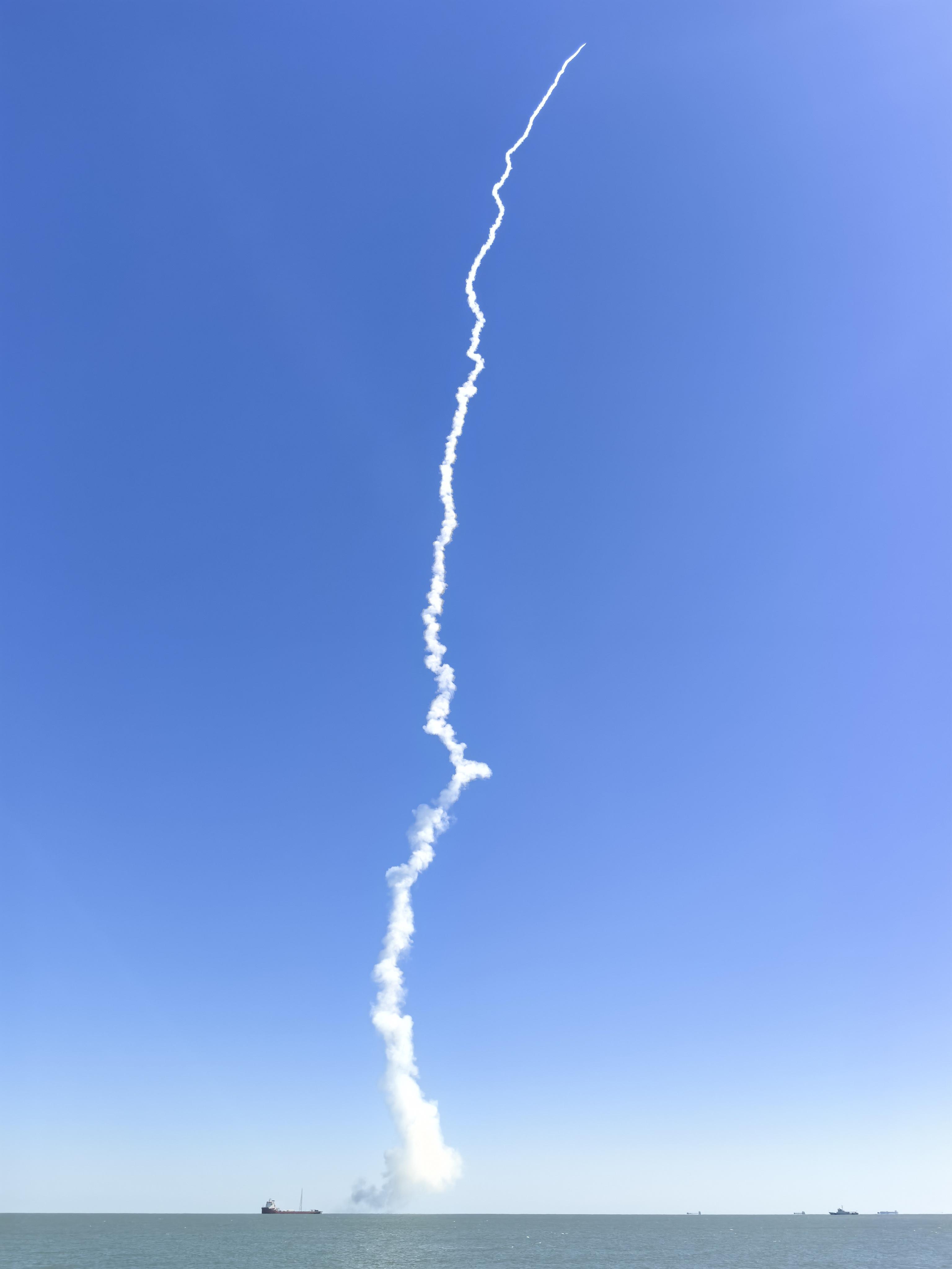 全球首个商业低倾角遥感星座首发星成功发射，总部在广州天河