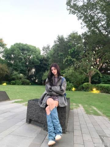 #鞠婧祎 丝芭# 小鞠加油！风雨过后总会见彩虹 ​​​