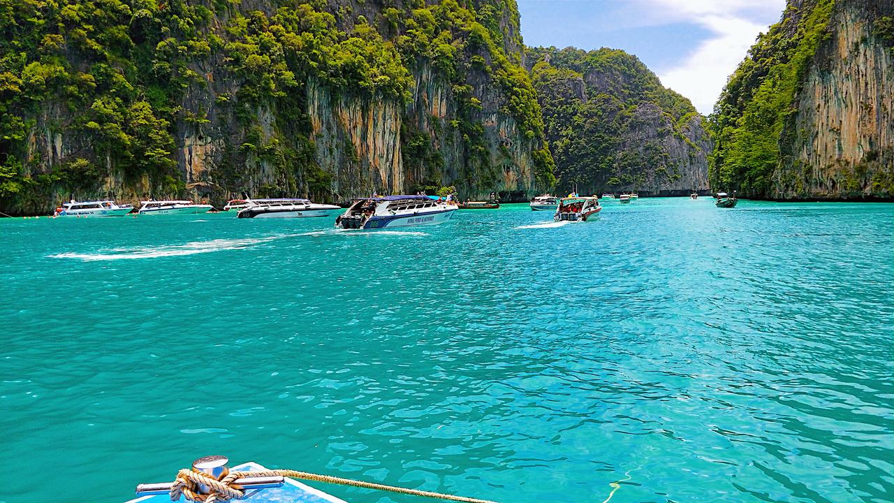 东方出大招了，开始对小日全面禁止所有两用物项！说白了就是禁止一切有助于小日提升军