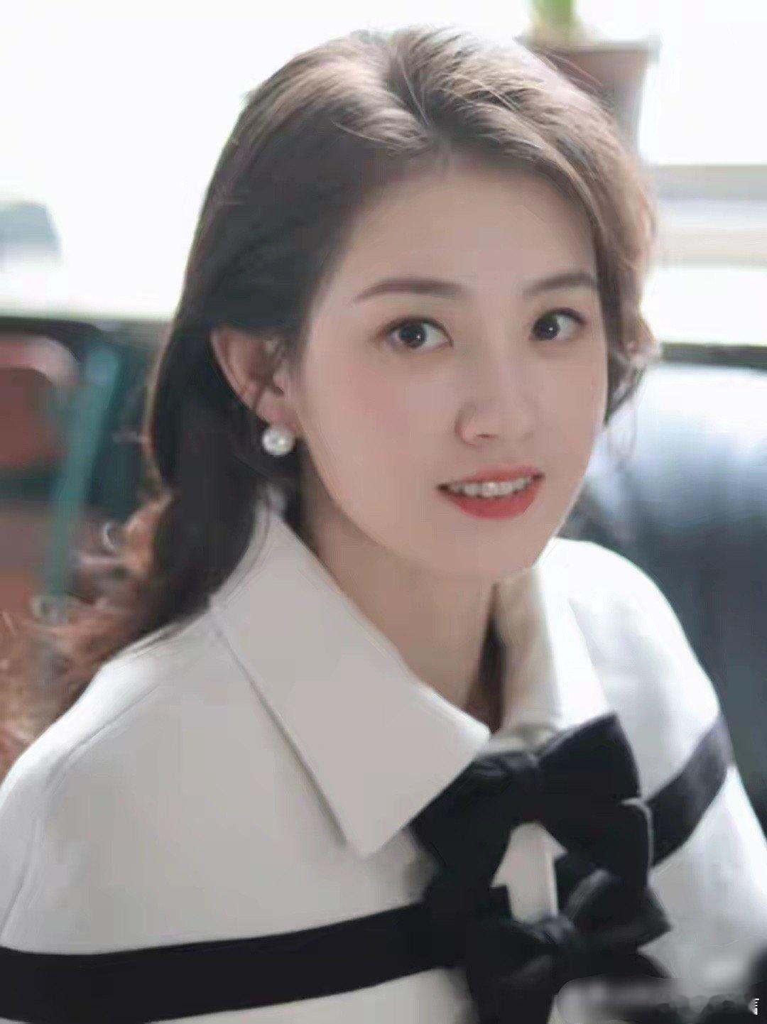 这才是最好的回击！郭宇欣成百花奖短剧演员中最大赢家 