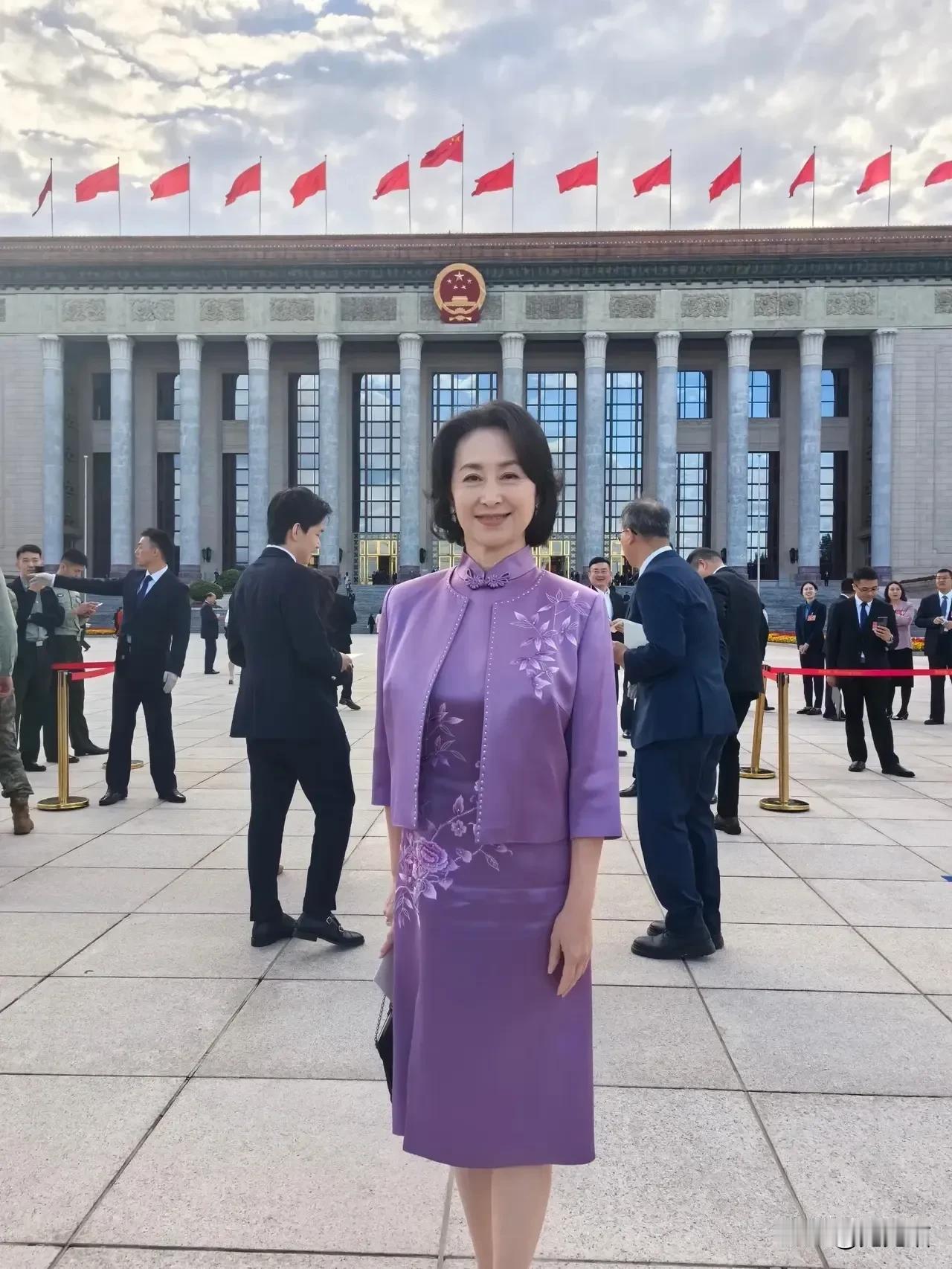 妈妈在人民大会堂的精彩一晚！ 

9月30日晚，我的妈妈与来自海内外的嘉宾们齐聚