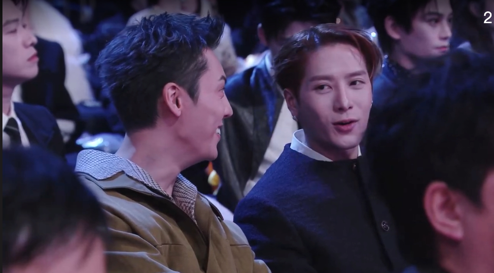 王嘉尔陈伟霆聊什么王嘉尔陈伟霆热聊