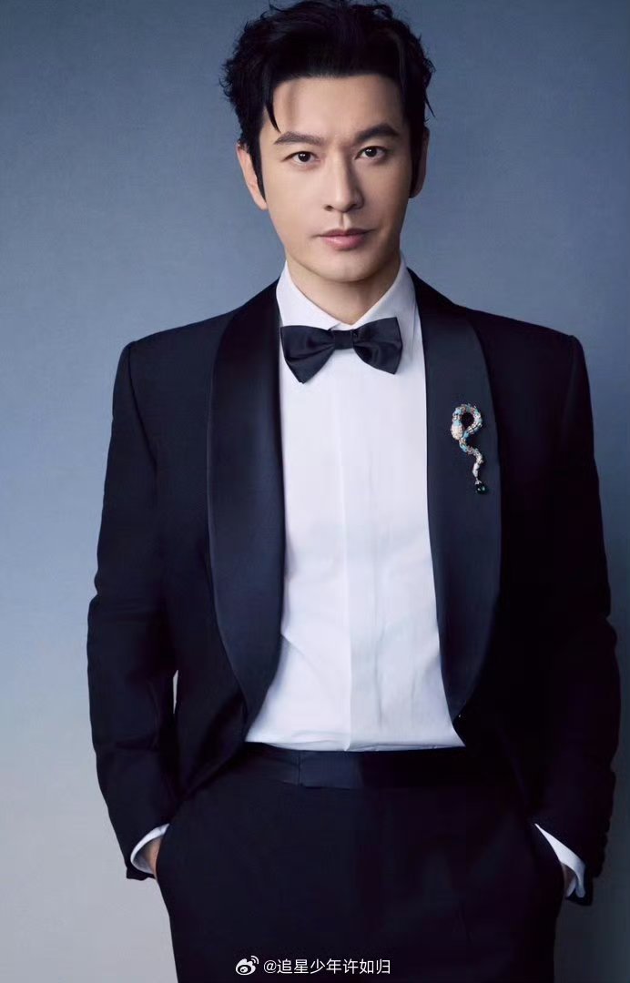 黄晓明万茜澳门风云黄晓明万茜在阅文IP盛典登场气场全开!豪门姐弟氛围感拉满，瞬间