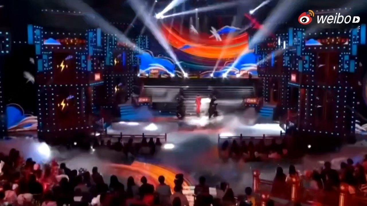 汪苏泷又来给辽宁春晚上分了辽宁春晚全勤生汪苏泷已就位！自带家乡Buff开嗓，耳朵