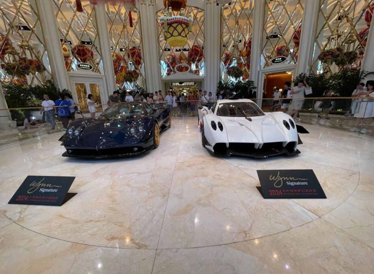 Zonda F抵达澳门永利皇宫。 Shin ཉི࿔࿆࿐ོ 的Zonda...