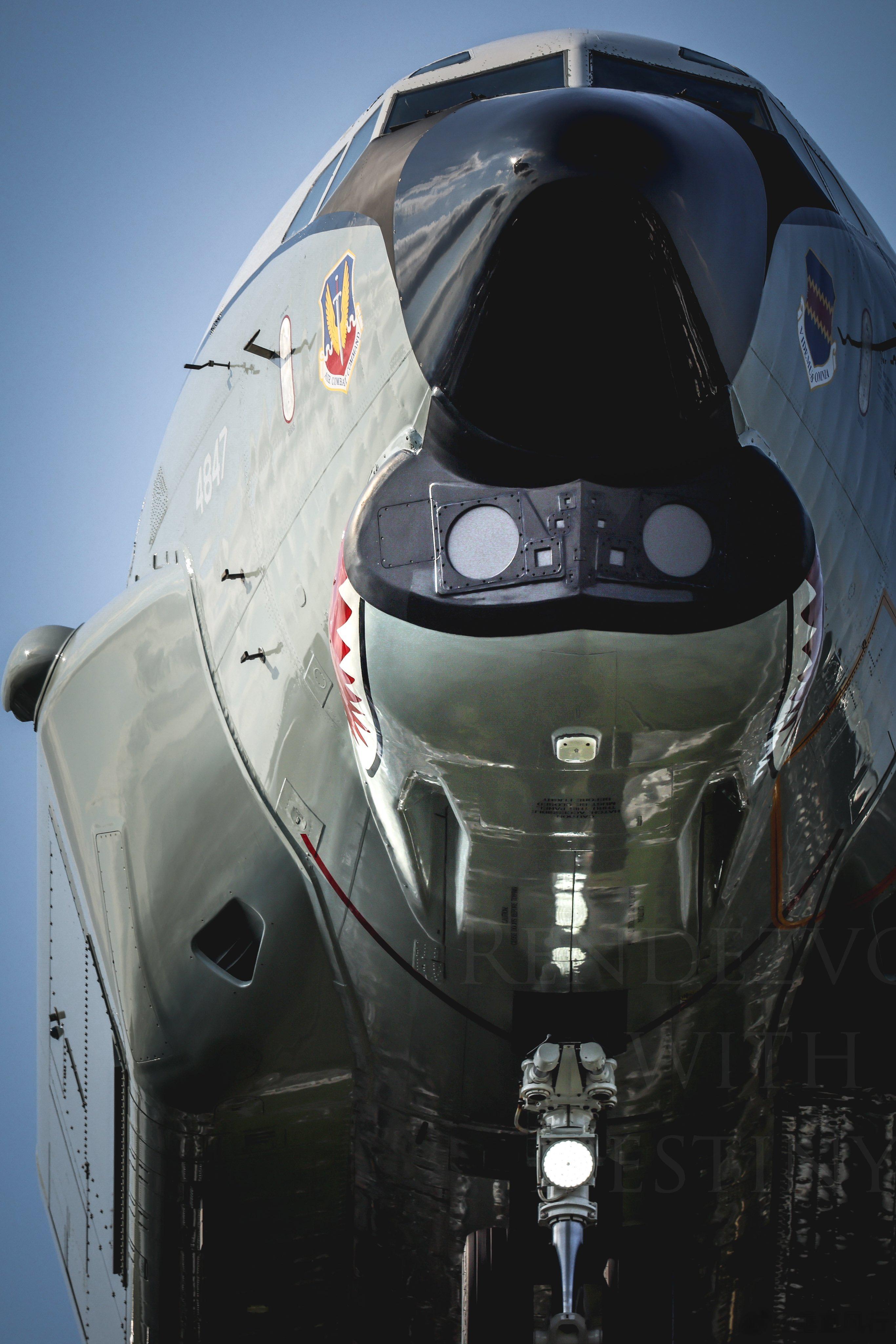 RC-135U 64-14847机头特写#航空[超话]##武器装备[超话]# ​