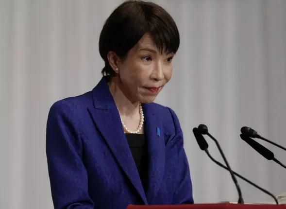 仗打了三天，全世界几乎都在站队，有人谴责美国，有人同情伊朗，但日本首相高市早苗的