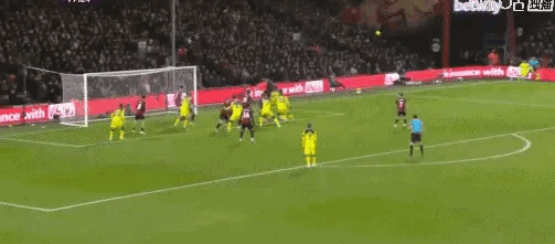 英超第21轮 伯恩茅斯3:2托特纳姆热刺若昂·帕利尼亚倒钩破门 