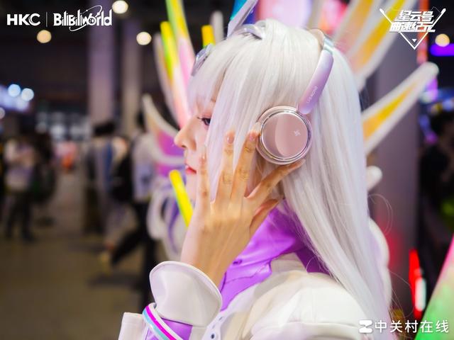 从HiFi桌搭到街头潮玩，飞傲携高保真音箱和时尚耳机亮相BW2025