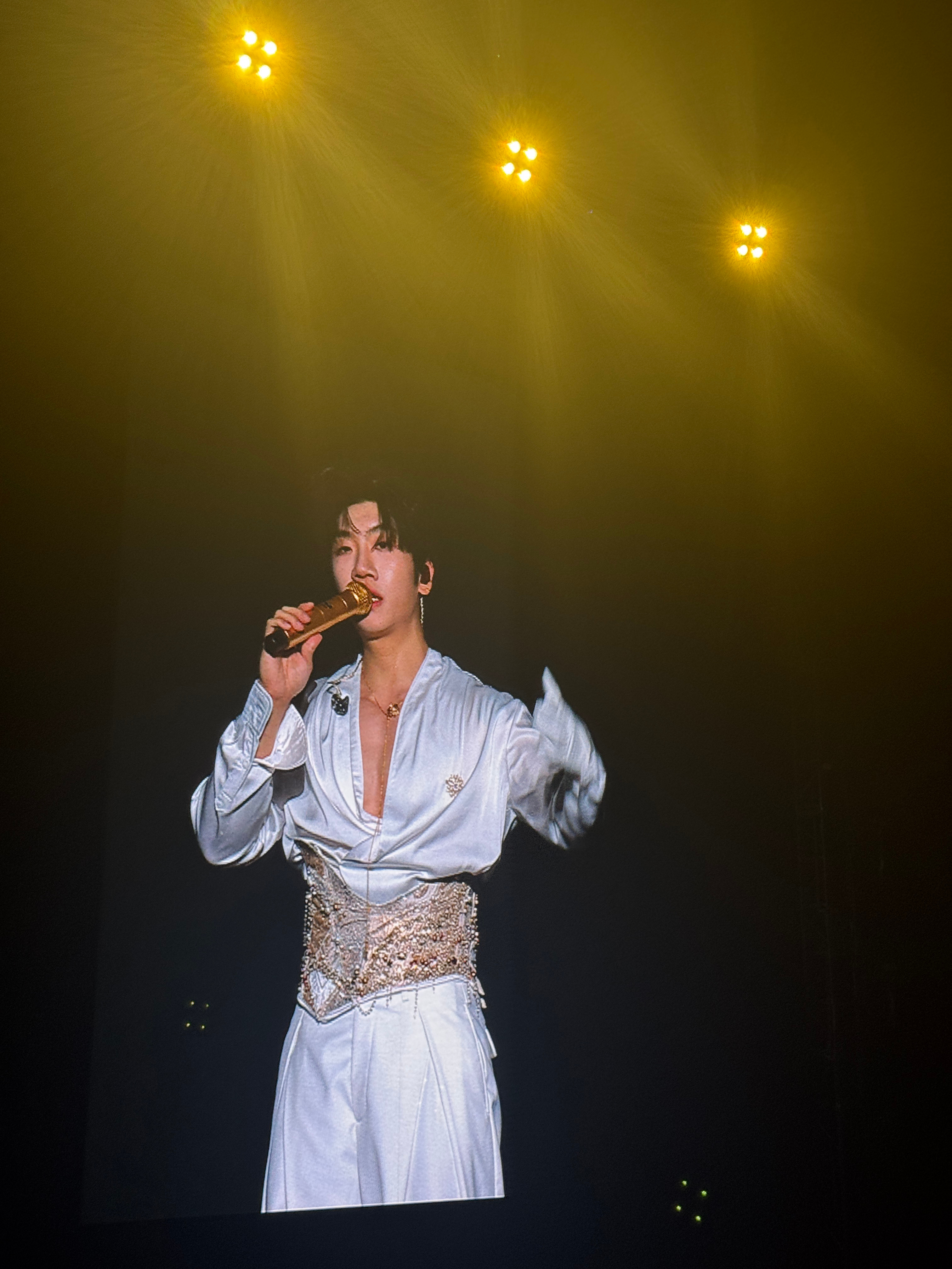 从2019到2025从屏幕前到音乐节再到演唱会只身一人也要勇闯演唱会的意义就是耳