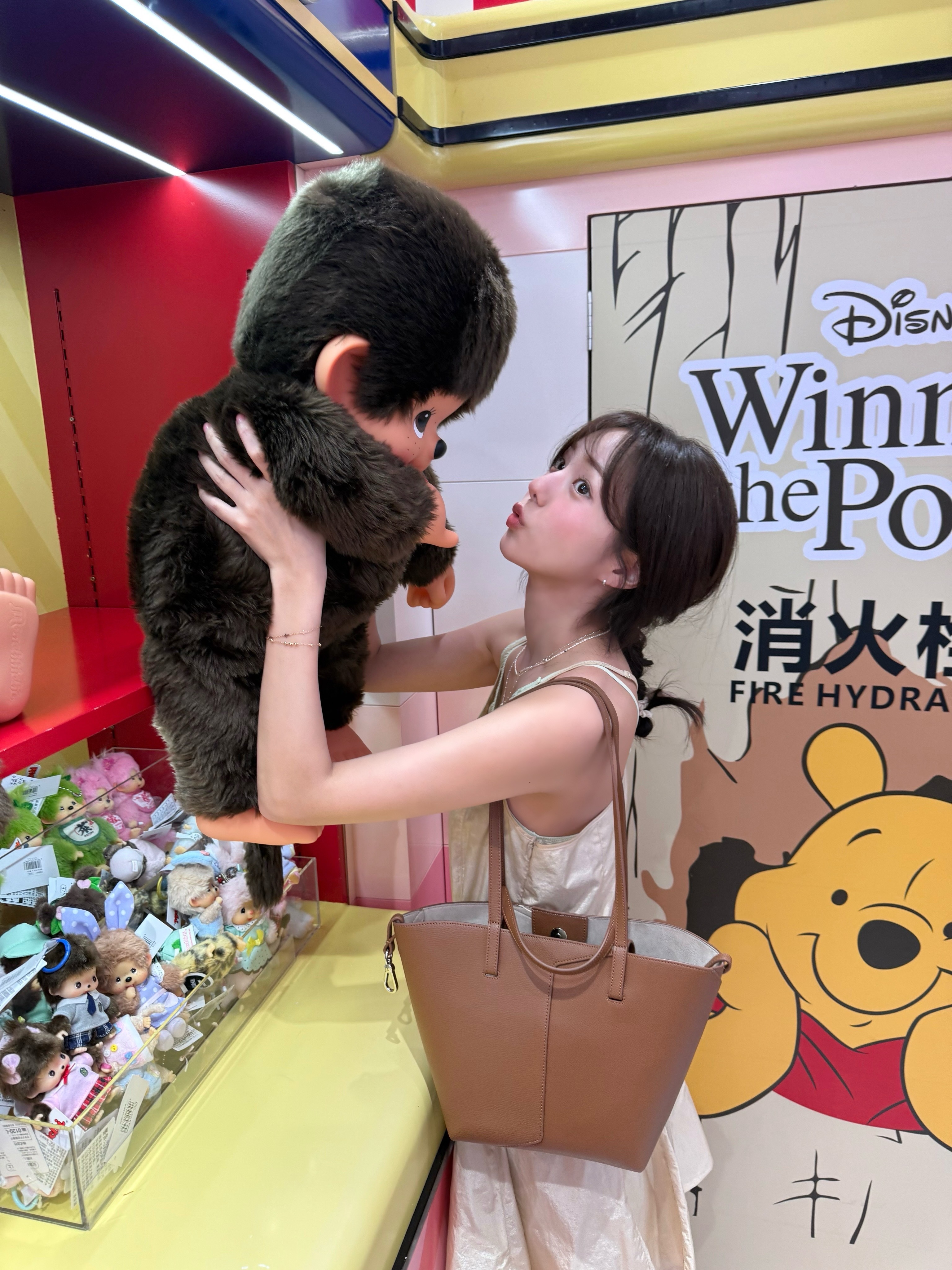 蔡秀彬ins 