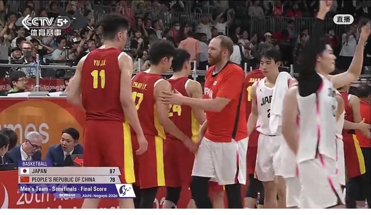 中国男篮创造亚运会历史。中国男篮最佳阵容出战日本二队，最终以78:97分不敌对手