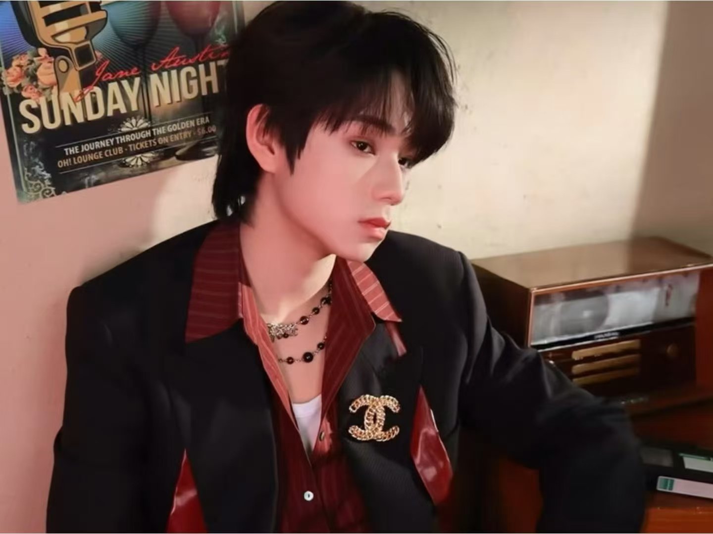 王橹杰穿香奈儿王橹杰上身香奈儿 like！ 