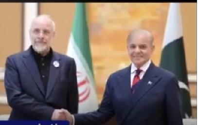 在巴基斯坦举行的美伊谈判破裂后，美国总统特朗普在考虑对伊朗采取包括有限军事打击和