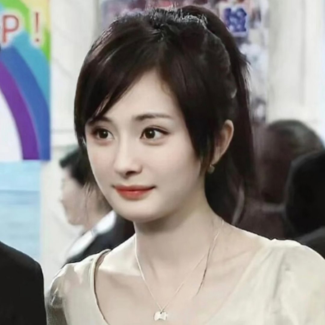 杨幂｜𝑾𝒆𝑪𝒉𝒂𝒕｜头像分享 ｜ 氛围感｜生命力｜头像推荐 