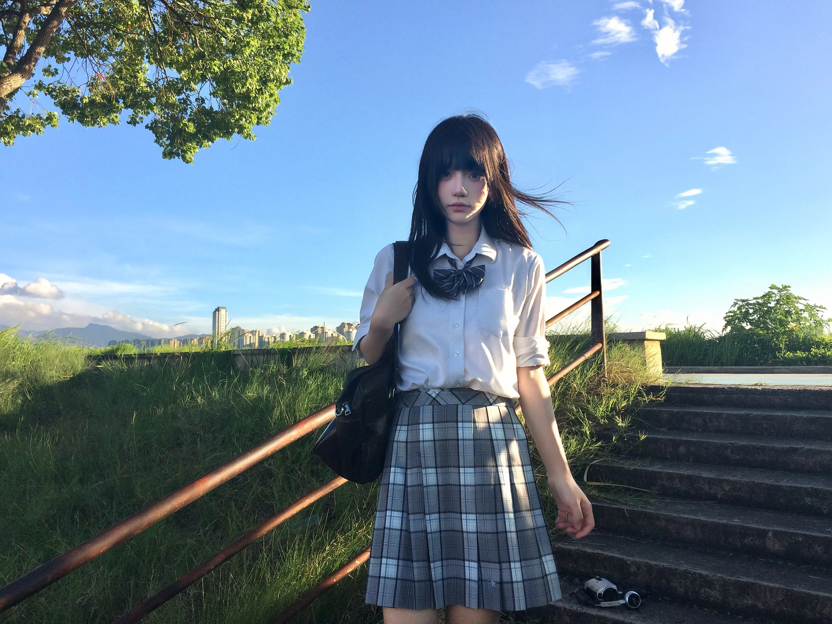 你我之间或许本该如此。