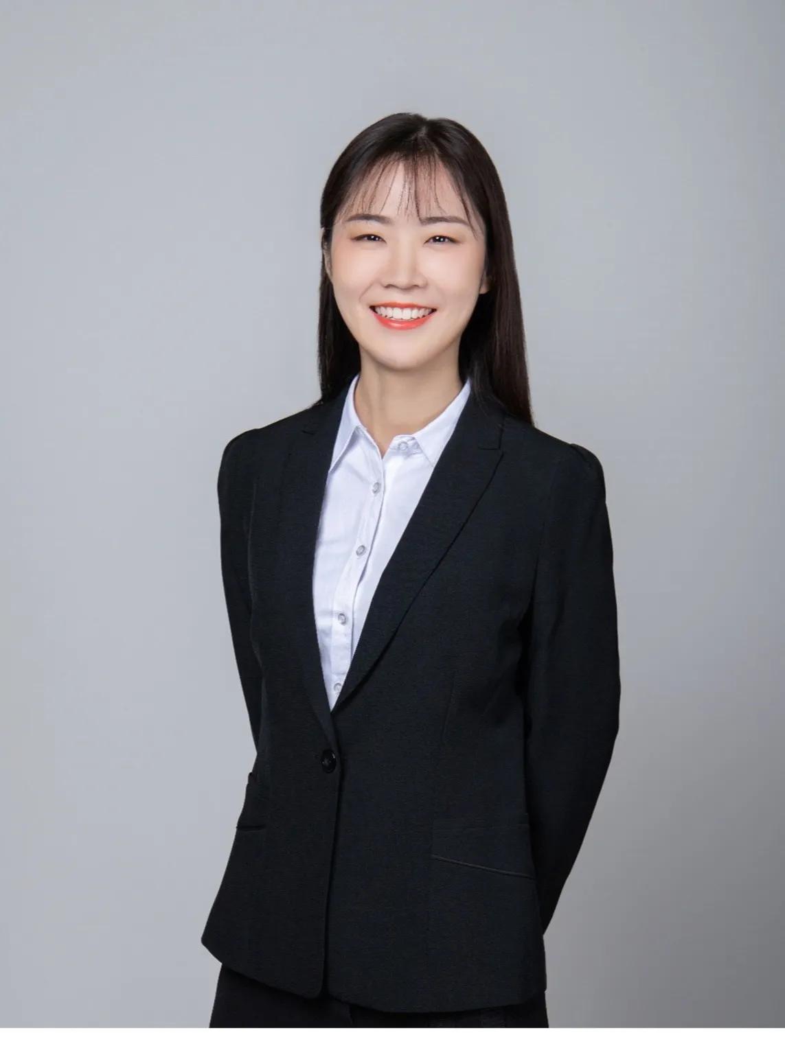 33岁90后被破格晋升人民大学教授[赞]
11月12日，毕业于西北工业大学的90