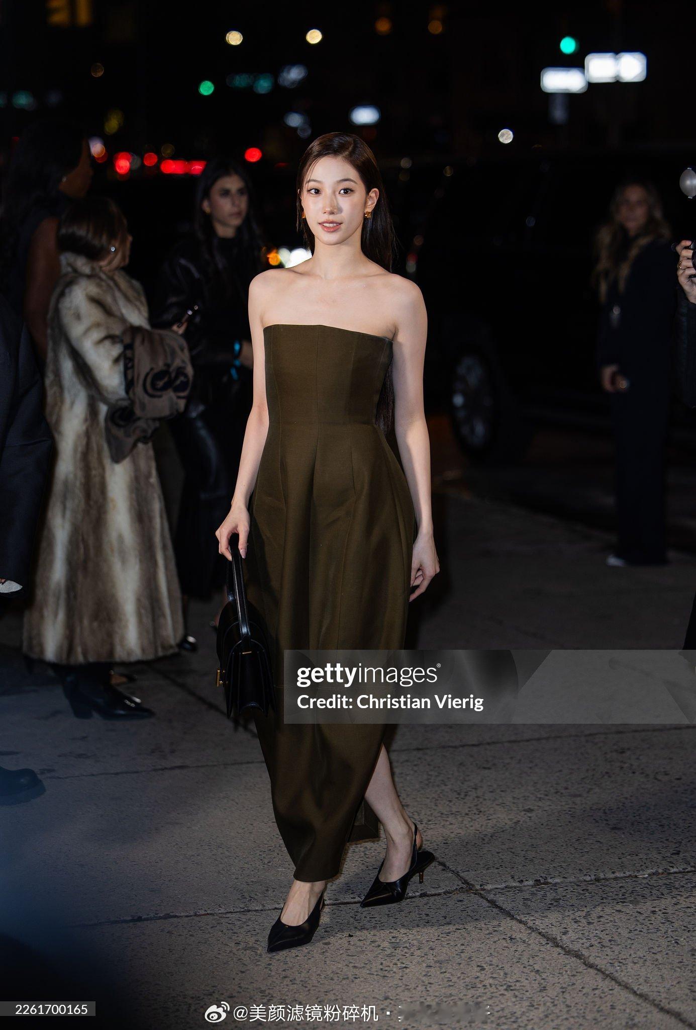 中村一叶纽约时装周新闻图 