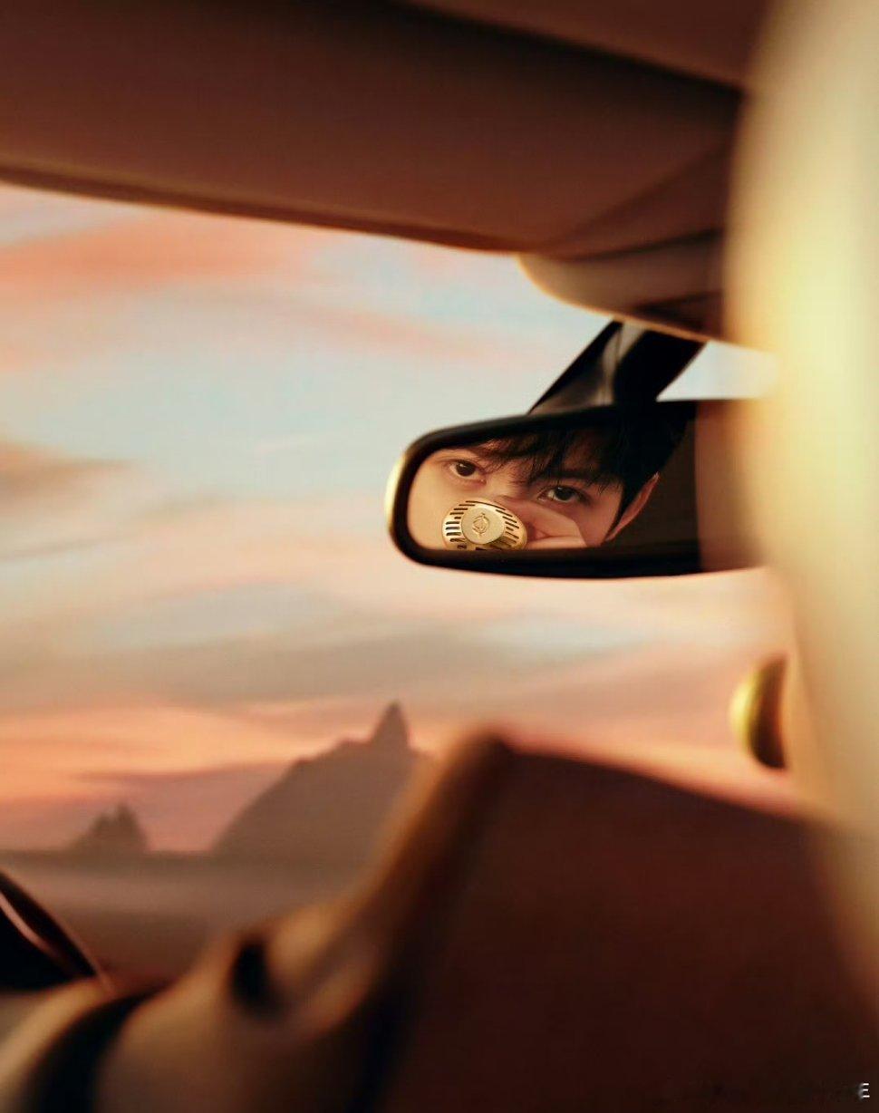 檀健次 欧珑 首位全球品牌代言人预热 恭喜🎉🎉 