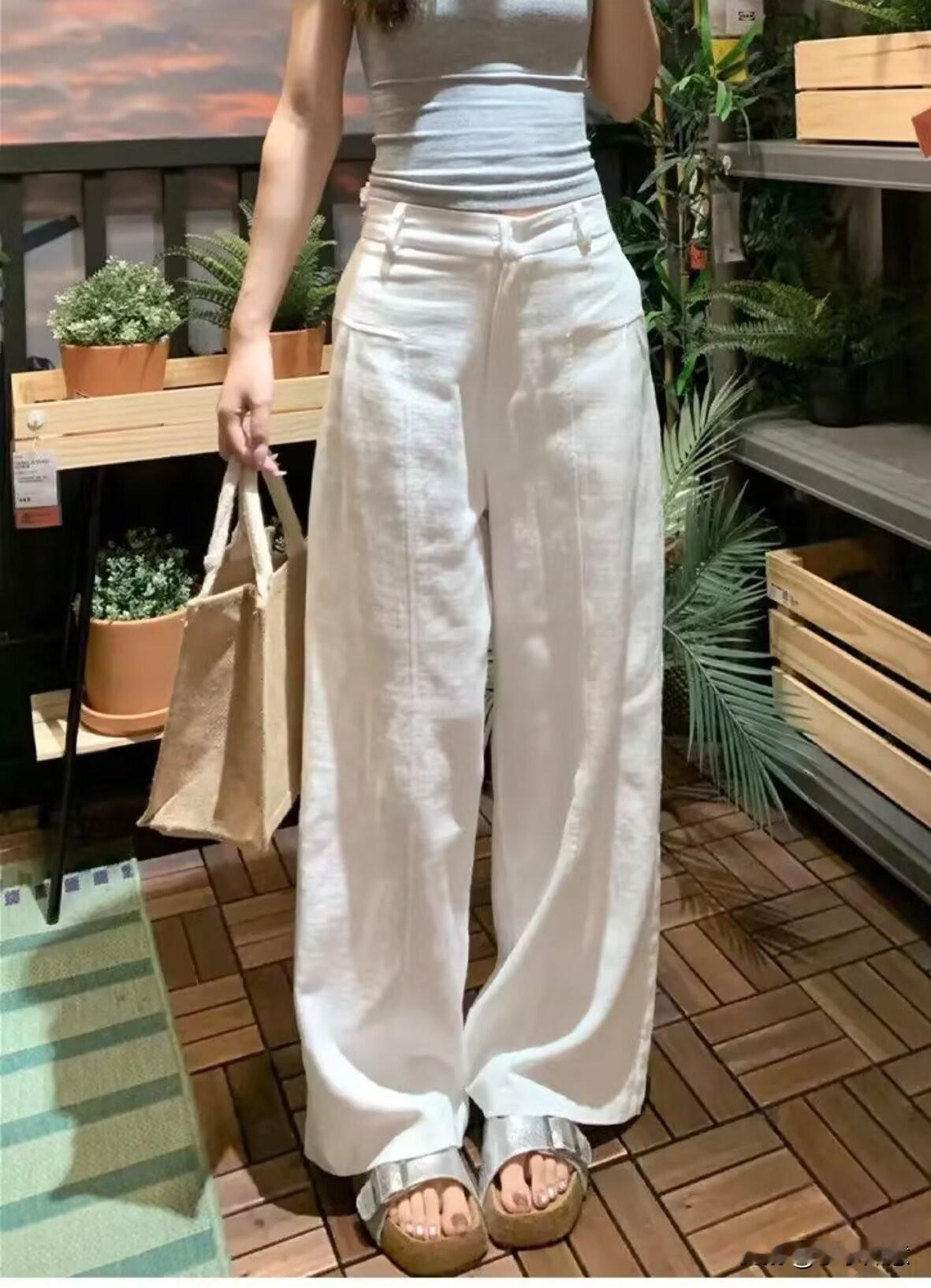 我们小区有一个女的，在网上找兼职，被骗了5万元。她老公知道后，没有责怪她，反而安