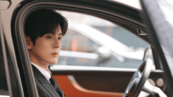 魏哲鸣手搓韩剧冷都男《你是迟来的欢喜》好会拍啊，魏哲鸣演的许淮颂真的硬帅，不管是