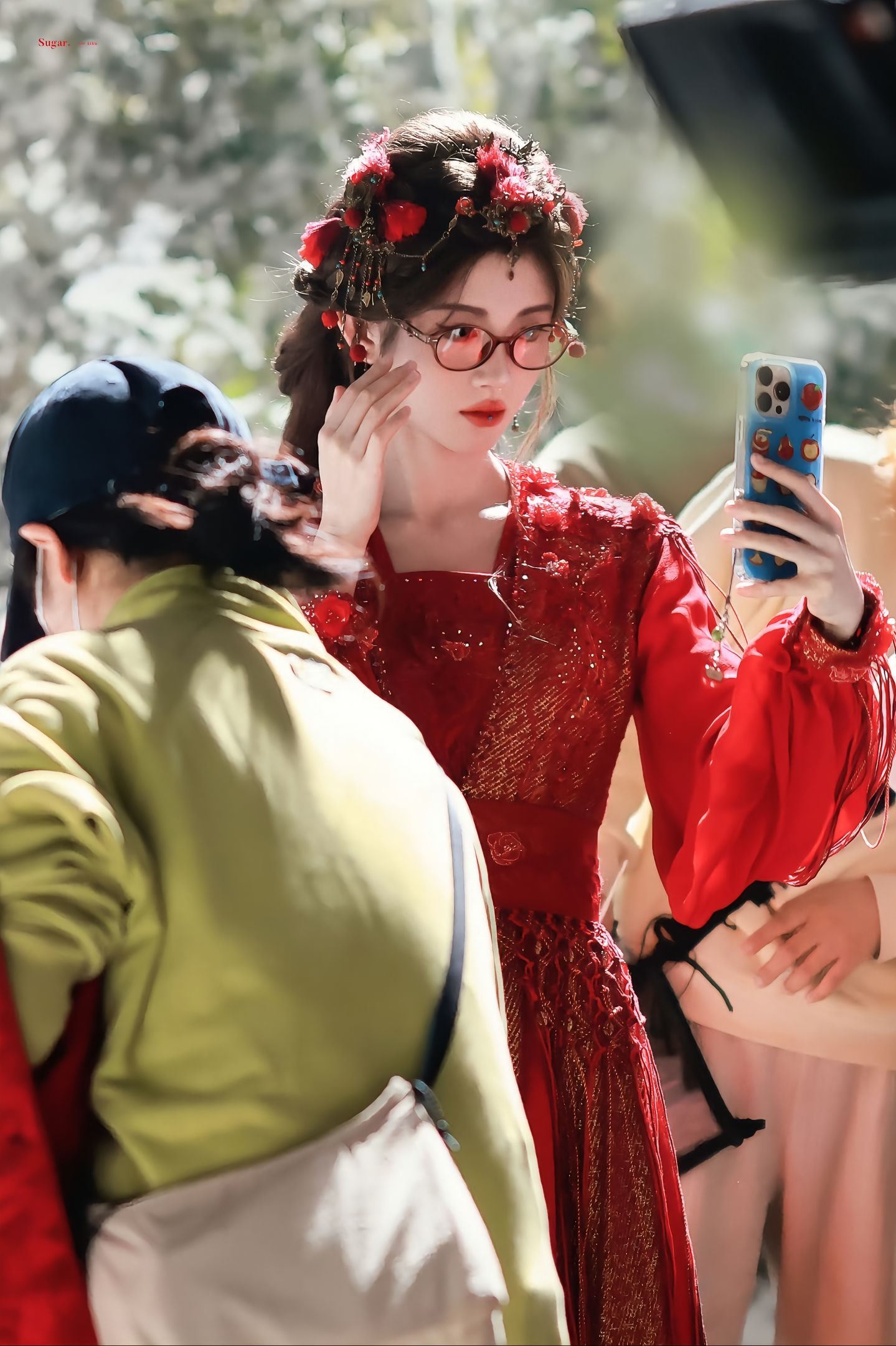 【鞠婧祎】月鳞绮纪招商 风里雨里我在4月等待这个露芜衣👐👐