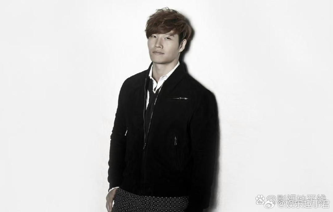 金钟国回应突发疾病近日，韩国歌手金钟国透露健康近况，表示自己被诊断为前庭神经炎，