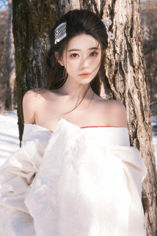 都说相逢自有时 可我觉得枯木难逢春