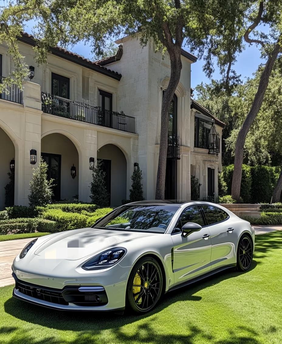 小刘在国企干了十五年，
混了个小领导，
老婆医院护士长，
两个人年收入40+，