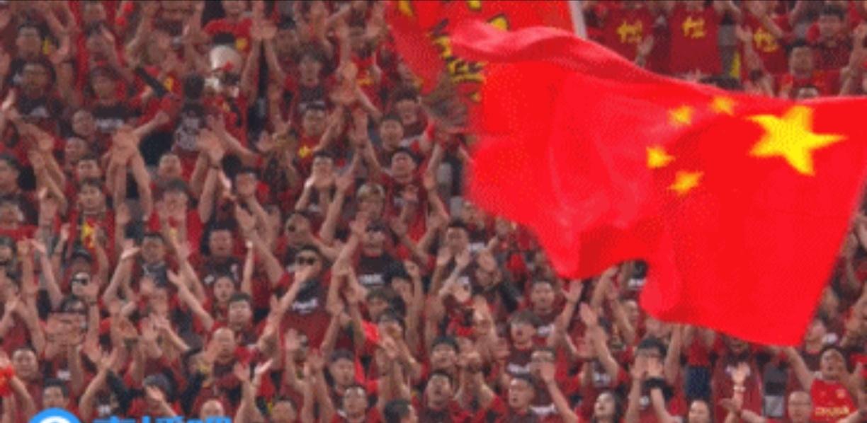 上半场防守非常好！[鼓掌][鼓掌][鼓掌][赞][赞][赞]澳大利亚上半场零射正