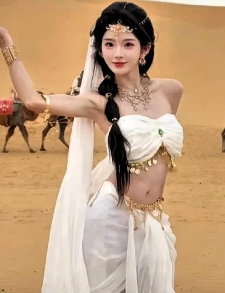 人比人气死人，不服都不行啊。宁波有个富二代追了巴旦木公主整整三年连官宣都没等来，