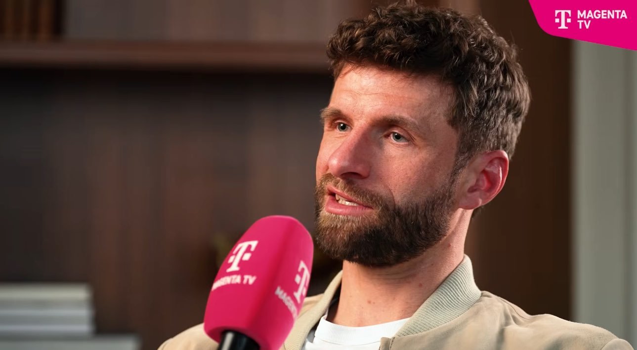 🎙世界杯夺冠热门？💬托马斯·穆勒：阿根廷始终是夺冠热门之一，因为梅西还在队中