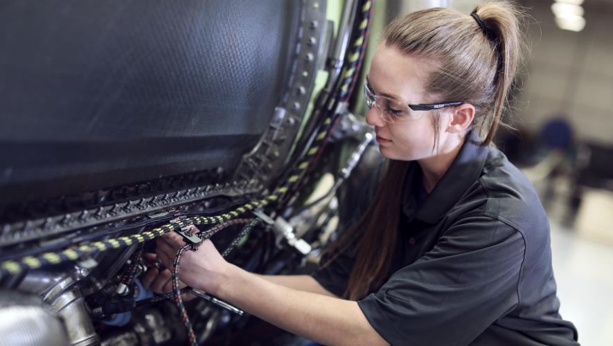 土耳其已经接收为Kaan战斗机10台通用电气F110发动机

飞行总动员12月2