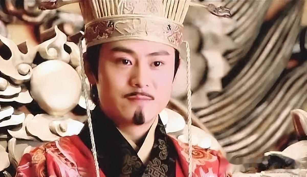 东晋战争：桓温发起闪击战，一举灭掉成汉帝国
公元346年，桓温欲讨伐成汉帝国，江