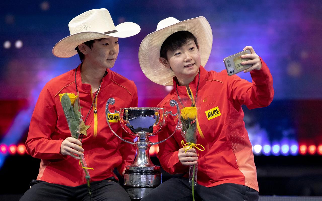 WTT美国大满贯，孙颖莎、王曼昱均止步女单1/8决赛。莎莎1-3负于队友陈熠；曼