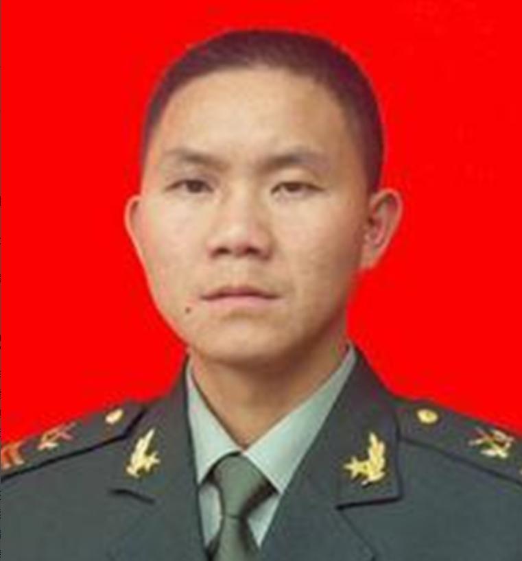 2001年2月从成都开往武昌的K148次列车上，76名穿着打扮像农民工一样的大汉